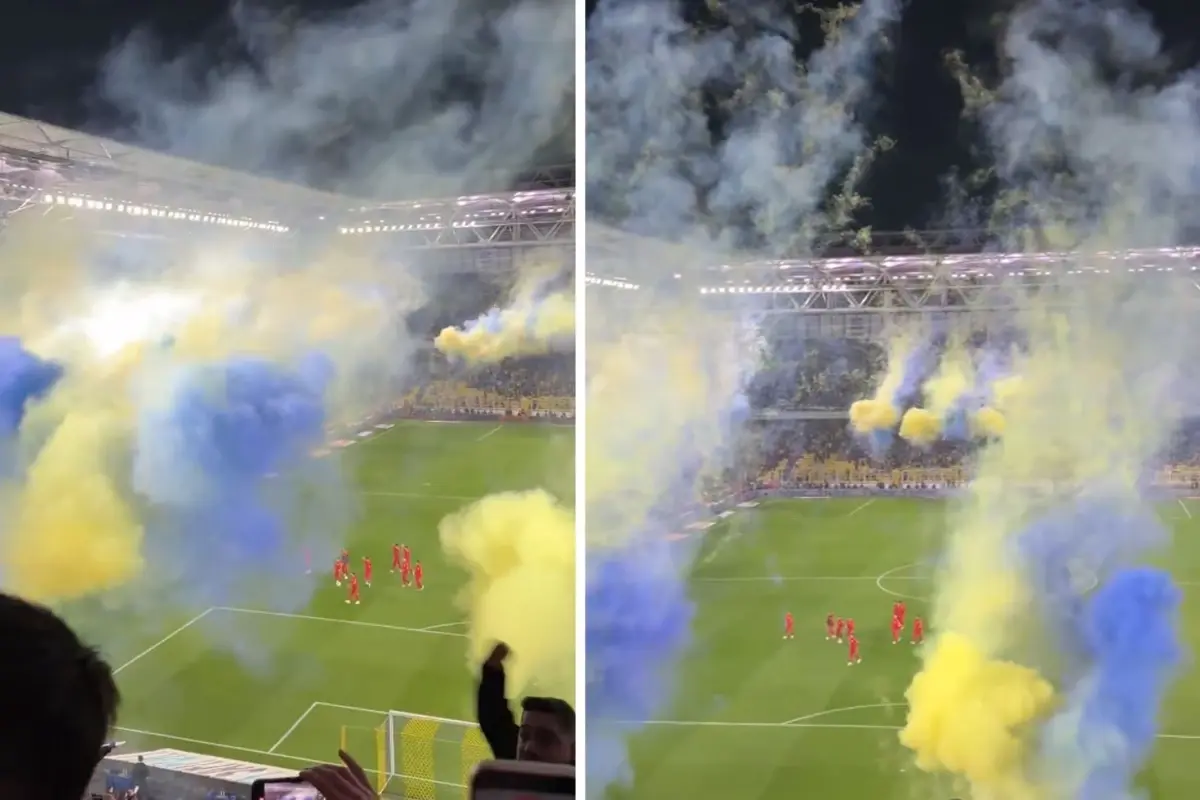 Galatasaraylı Futbolcular Sahaya Adım Atar Atmaz Kadıköy’ü Alev Aldı