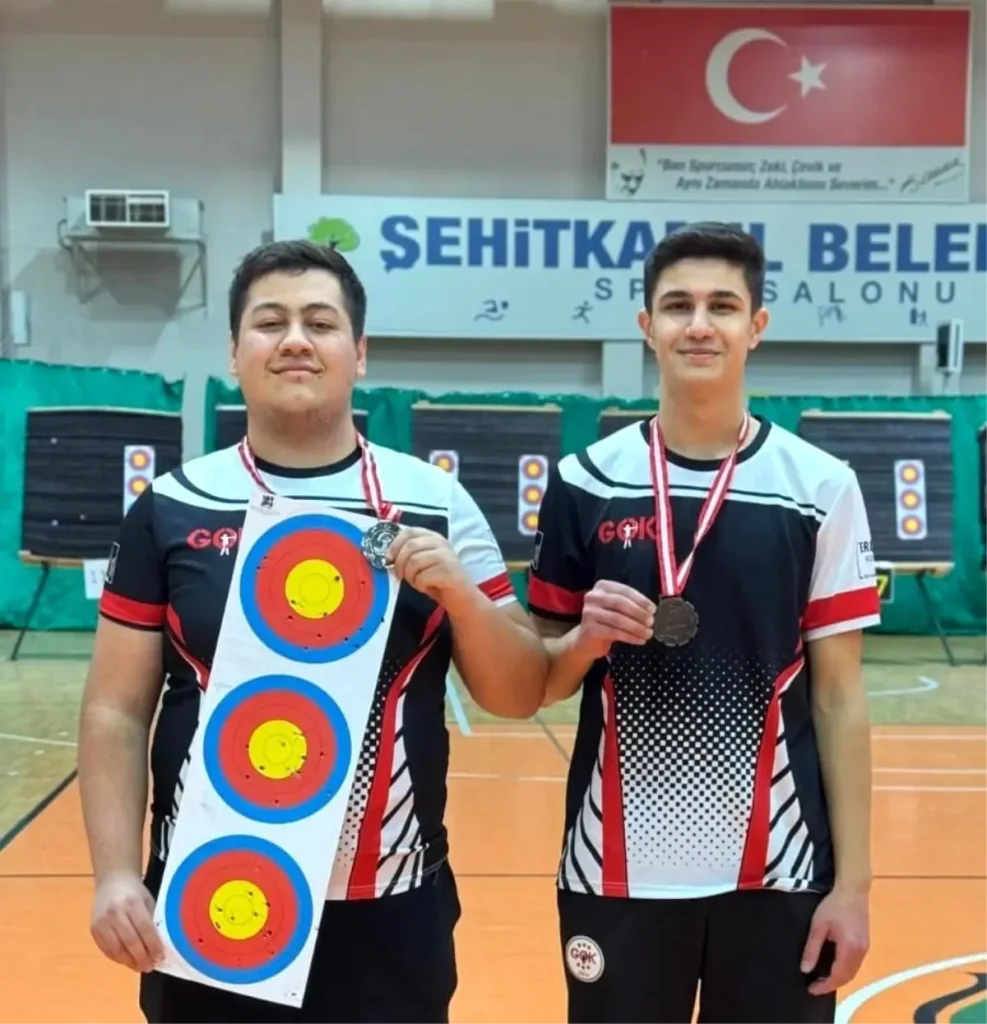 Erdem Koleji Okçulukta Başarıya Doymuyor
