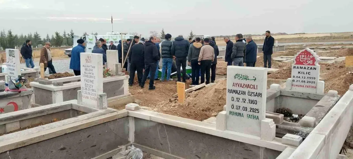 Gaziantep’te Boşandığı Eski Eşi Tarafından Katledilen Şerife Gelmeli’nin Cenazesi Kayseri’de Toprağa Verildi