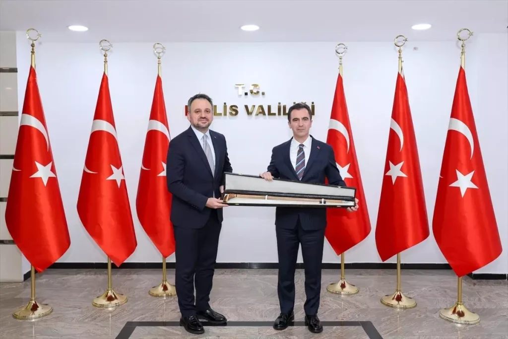 Bakan Yardımcısı Eminoğlu Bitlis’i Ziyaret Etti