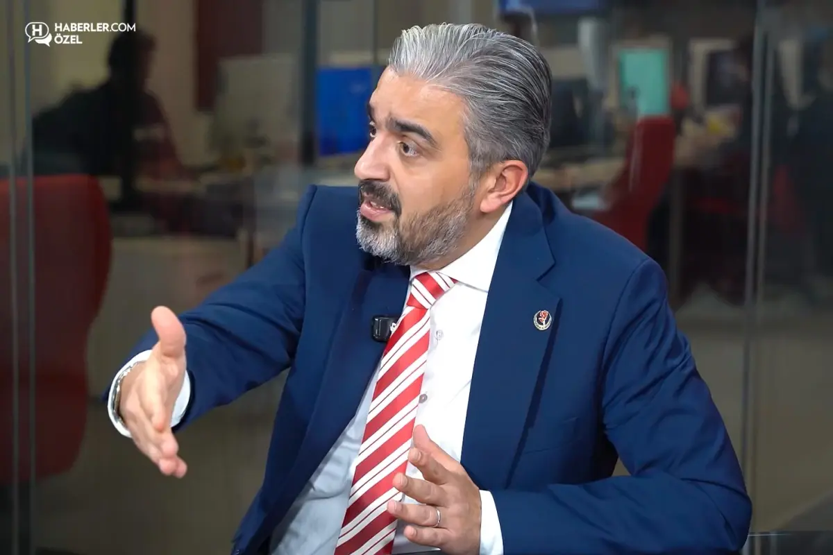 Gökhan İlgar: Hastanelerden randevu alamayan vatandaşlarımızın sorununu bizzat çözüyoruz