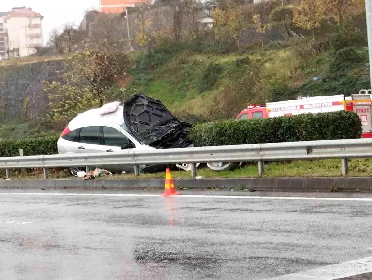 Görele’de Şok Kaza: Otomobil Bariyerlere Çarparak Alev Aldı