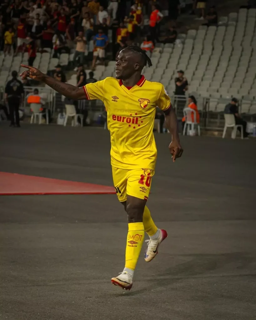 Göztepe’de Kadro Sorunu: 3 Orta Saha Kaldı