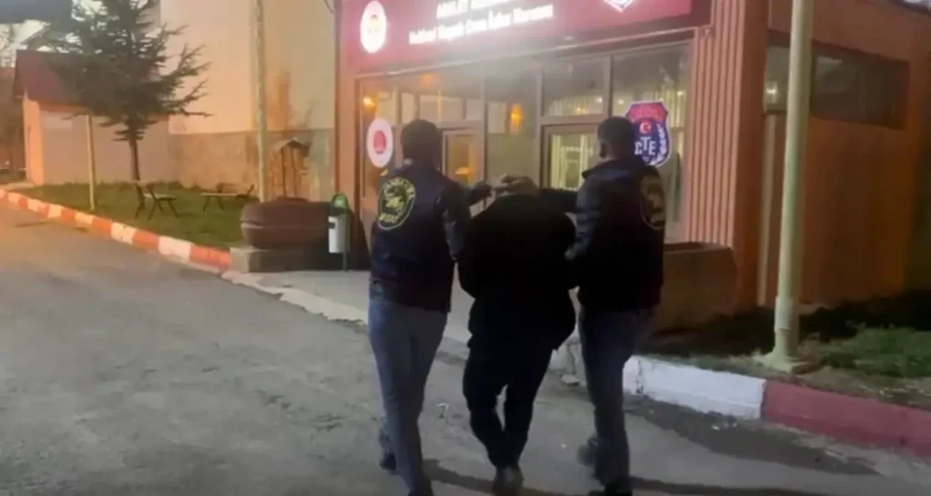 Hakkari’de Hapis Cezası Bulunan Şahıs Yakalandı