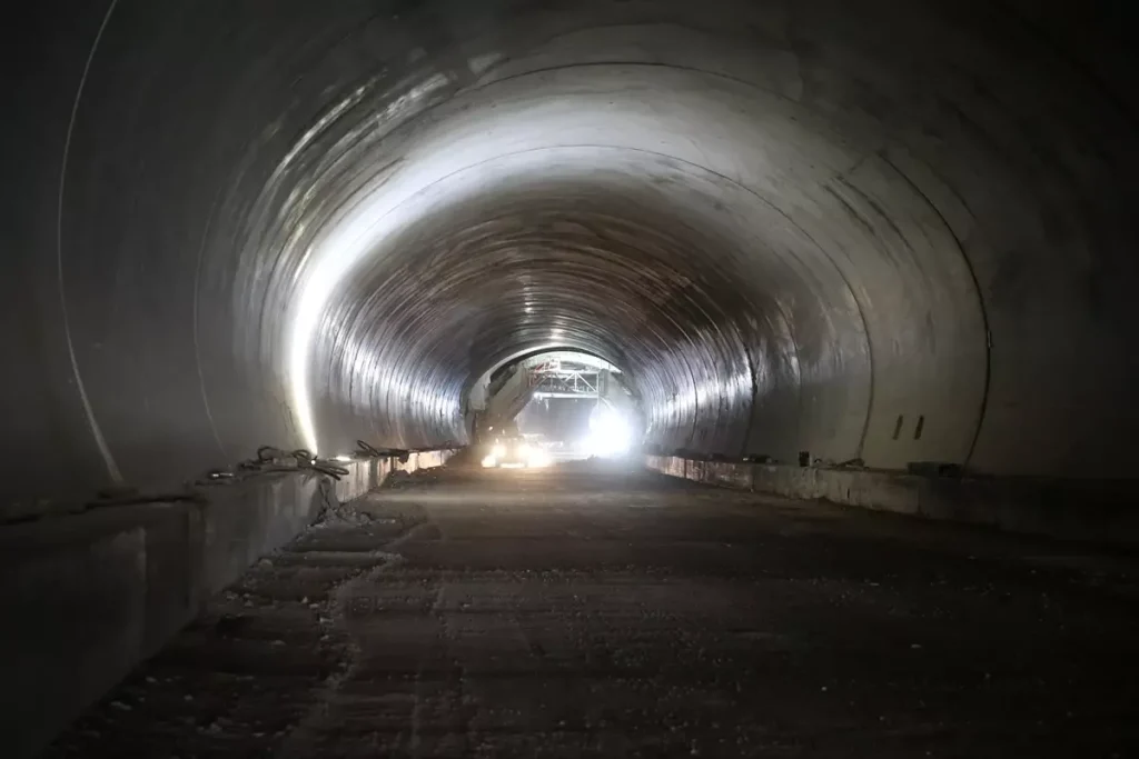 Hatay’da İskenderun‑Topboğazı Otoyolu’nda Çalışmalar Hız Kesmeden Sürüyor