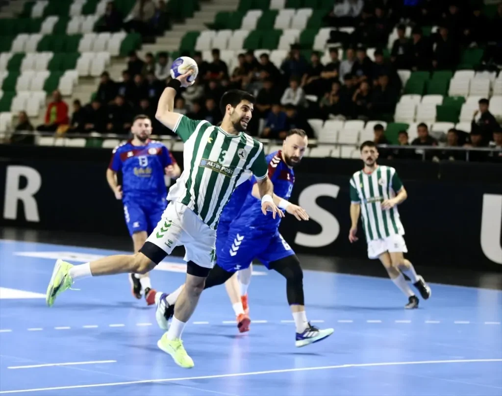 Giresunspor, Trabzon’u 28-23 Yenerek Galip Geldi