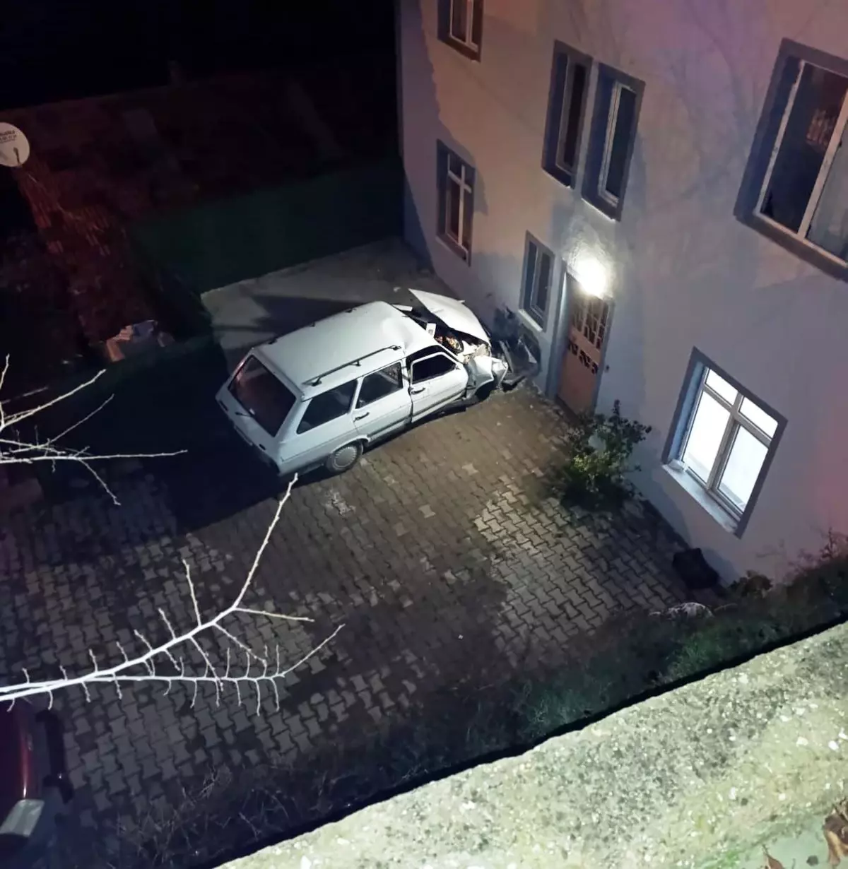 Kütahya’da Trafik Kazası: 1 Ölü, 1 Yaralı