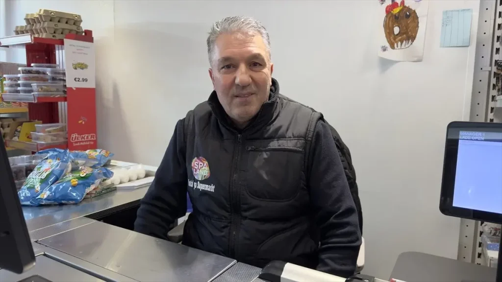 Hollanda’da Soyguna Şişeyle Direniş