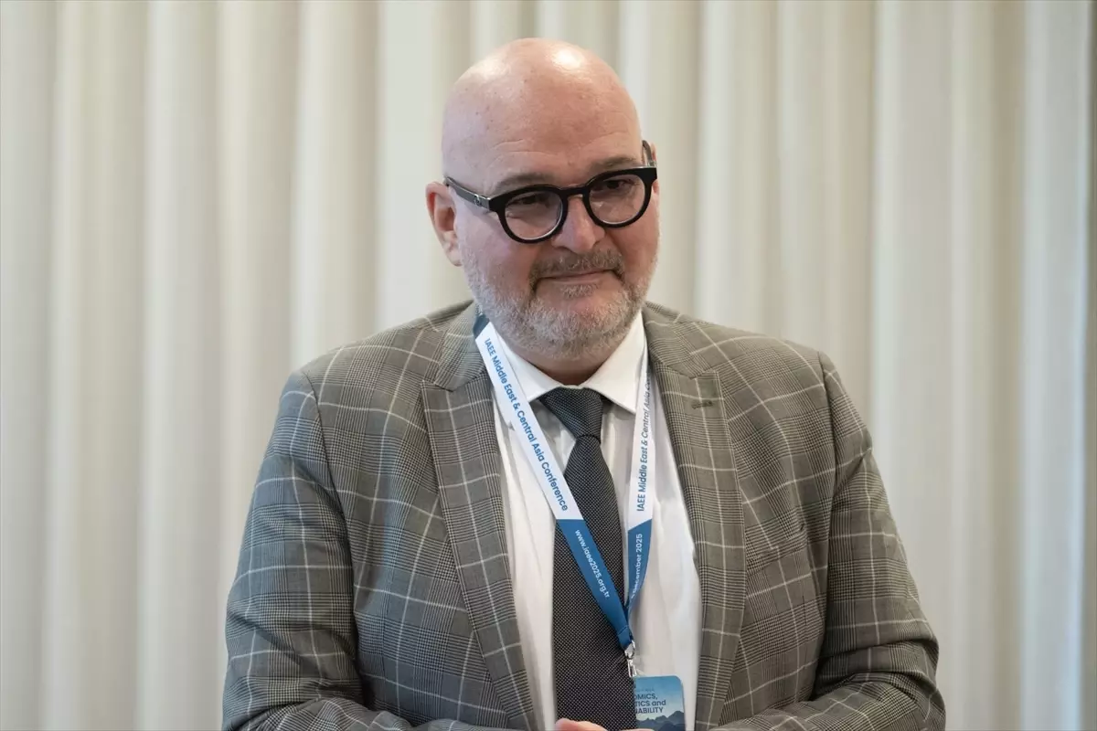 Elektrikli Araç Pazarının Karşılaştığı Zorluklar ve Çözüm Önerileri MECA Konferansı’nda Masaya Geldi