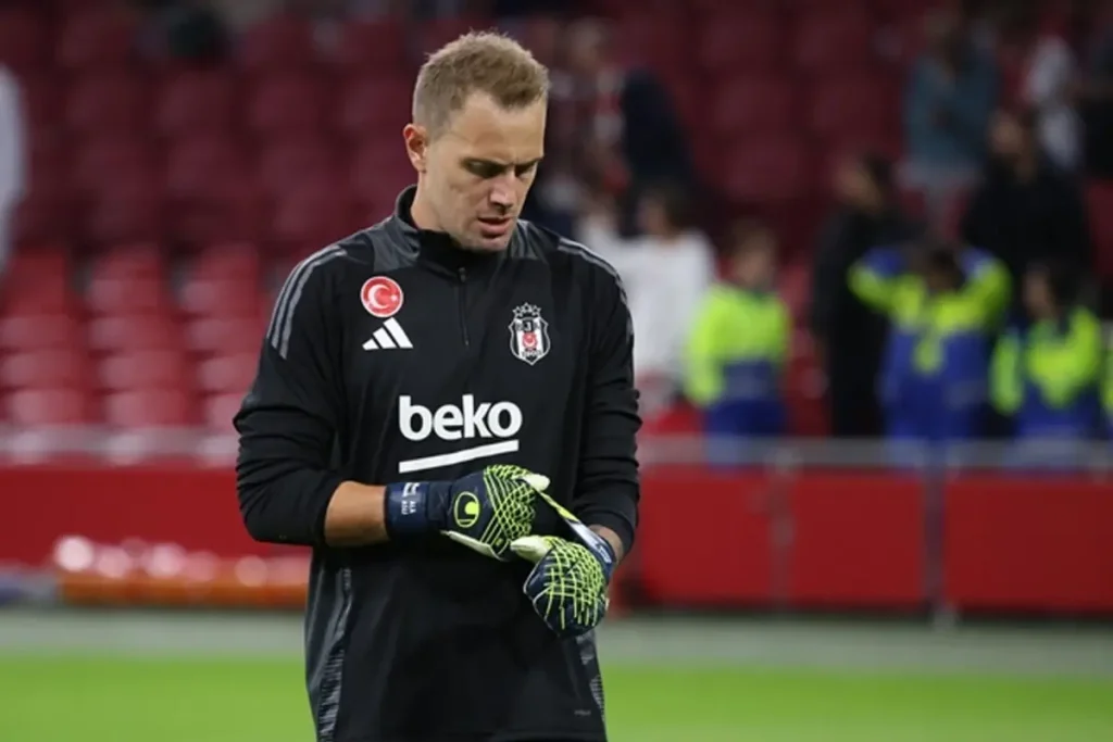 İpler tamamen koptu! Mert Günok Beşiktaş’tan ayrılıyor