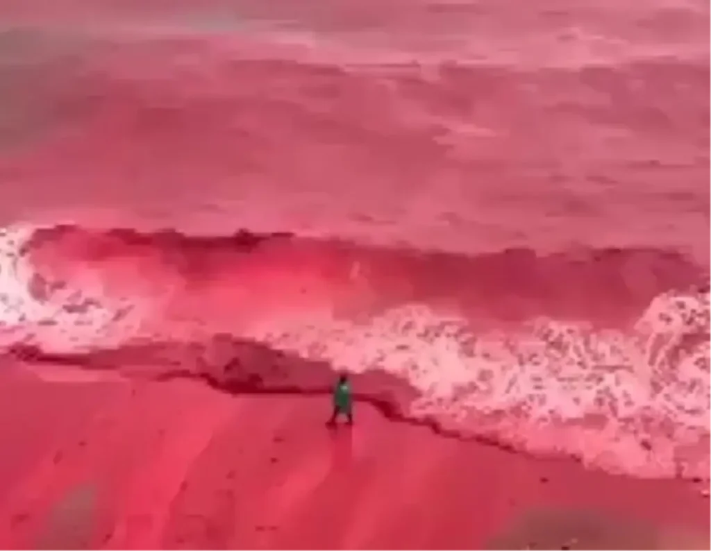 Nedeni de belli oldu! Dünyaca ünlü ada kırmızıya büründü