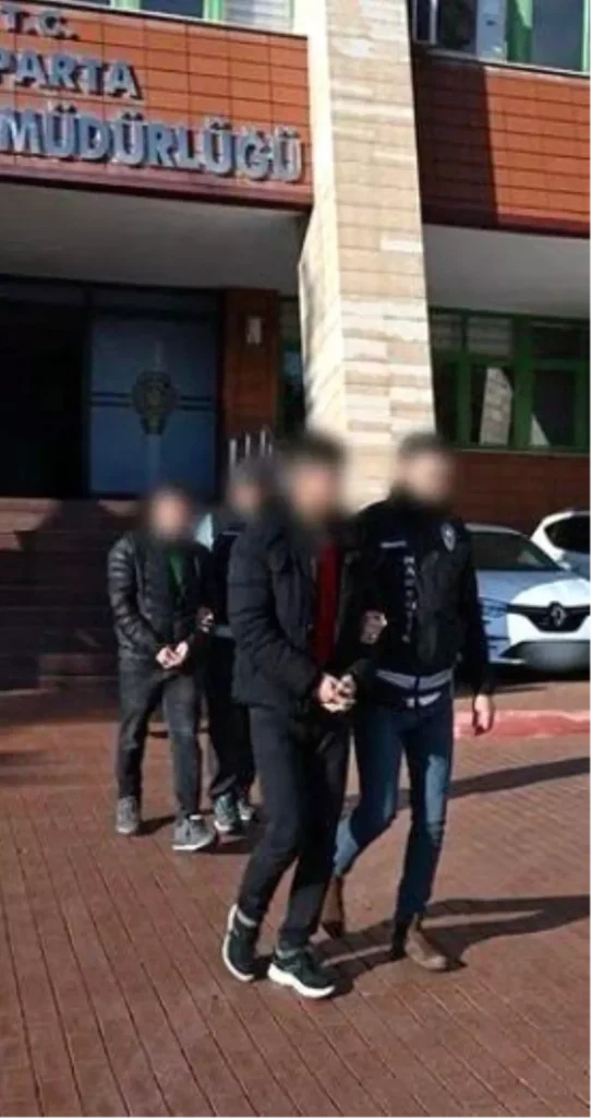 Isparta’da Uyuşturucu Sanığı 2 Kişi Yakalandı