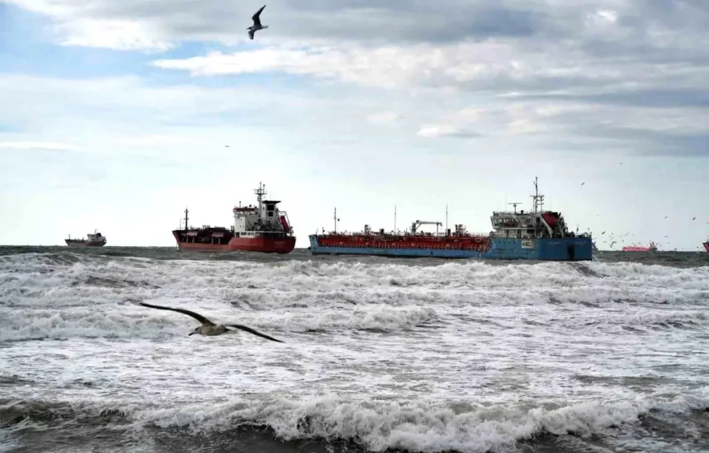 İstanbul’da Tanker Kurtarma Operasyonu