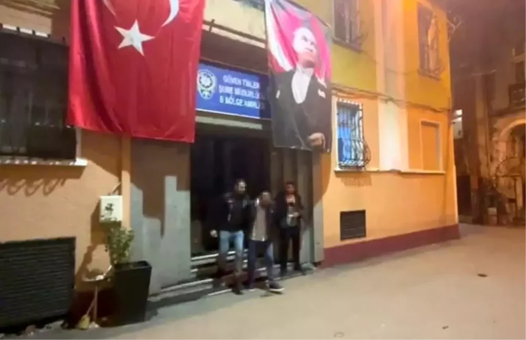 İstiklal Caddesi’nde Hırsızlık Yakalandı
