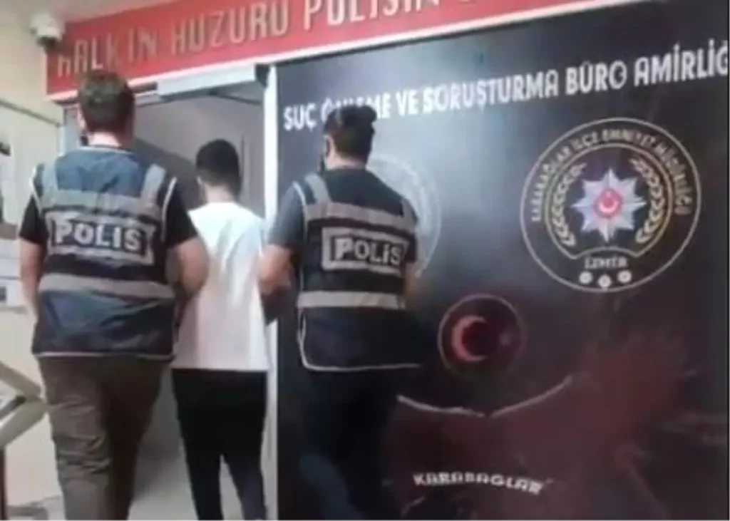 İzmir’de Hırsız ve Uyuşturucu Taciri Yakalandı