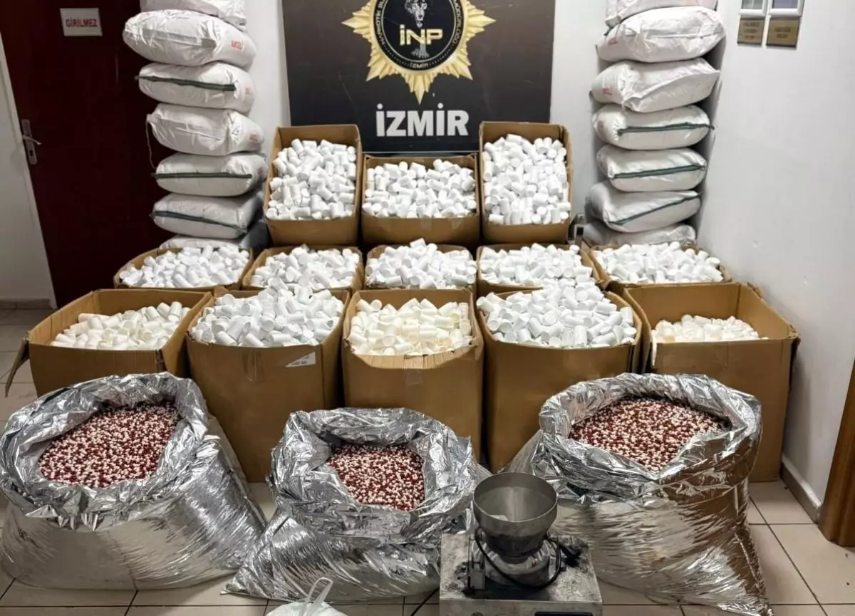 İzmir’de Rekor Uyuşturucu Operasyonu: 2,3 Milyon Sentetik Hap Ele Geçirildi