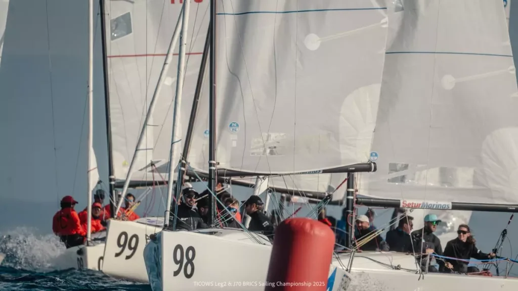 J/70 BRICS Yelken Şampiyonası Açıldı: 10 Ülke Rekabeti ve Politik Çekişme!