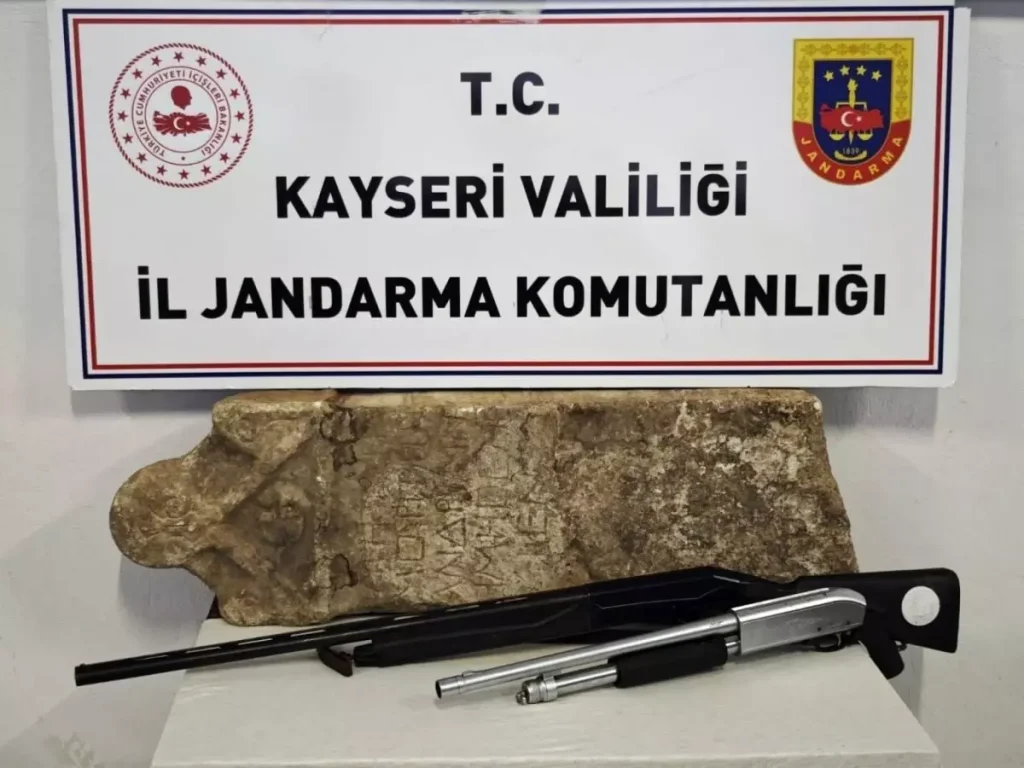 Kayseri’de Roma Dönemi Mezarı Ele Geçirildi