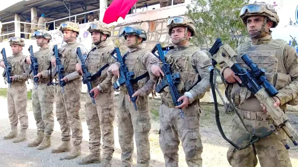 Jandarma Savaşçı Yarışması Adrenalin Dolu Anlarla Devam Etti