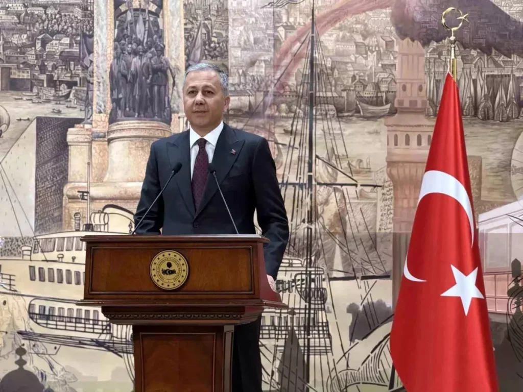 Kabine dönemimizde 58 farklı ülkeden kırmızı bültenle aranan 588 suçlu Türkiye’ye getirildi