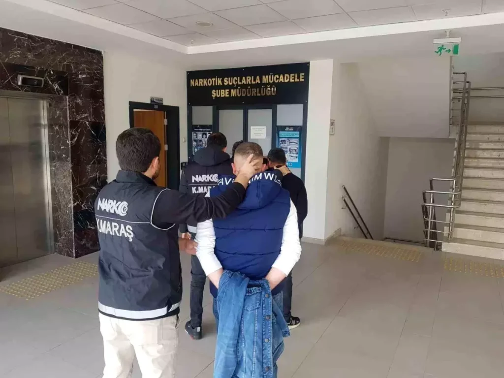 Kahramanmaraş’ta Büyük Uyuşturucu Operasyonu: 13.720 Sentetik Ecza Ele Geçirildi