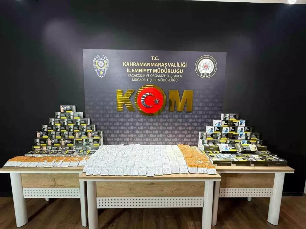 Kahramanmaraş’ta Kaçakçılık Operasyonu: 5 Şüpheli Yakalandı, Binlerce Kaçak Ürün Ele Geçirildi