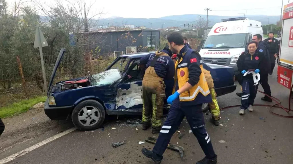 Orhangazi’de Kaza: Otomobil Sürücüsü Yaralandı