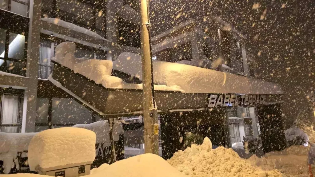 Safranbolu’da Kar Tacı Yıkılma Tehlikesiyle Karşı Karşıya