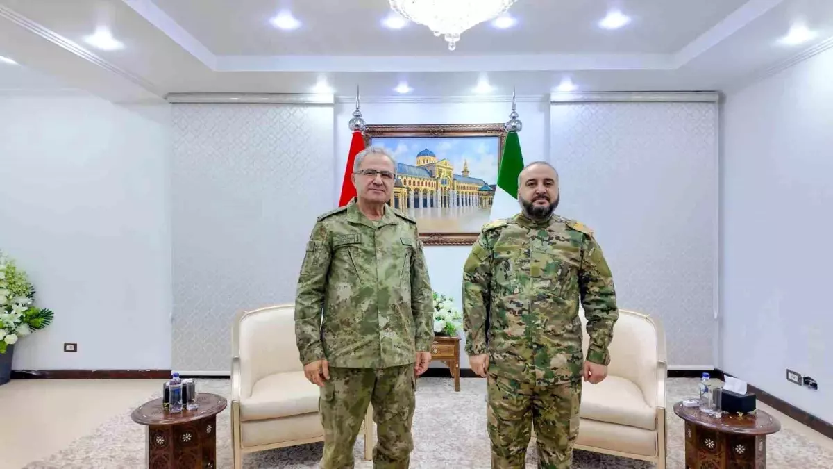 Kara Kuvvetleri Komutanı Şam’da