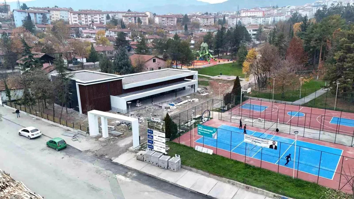 Karabük’te 5000 Evler Mahallesi’ne Modern Sosyal Tesis İnşa Ediliyor