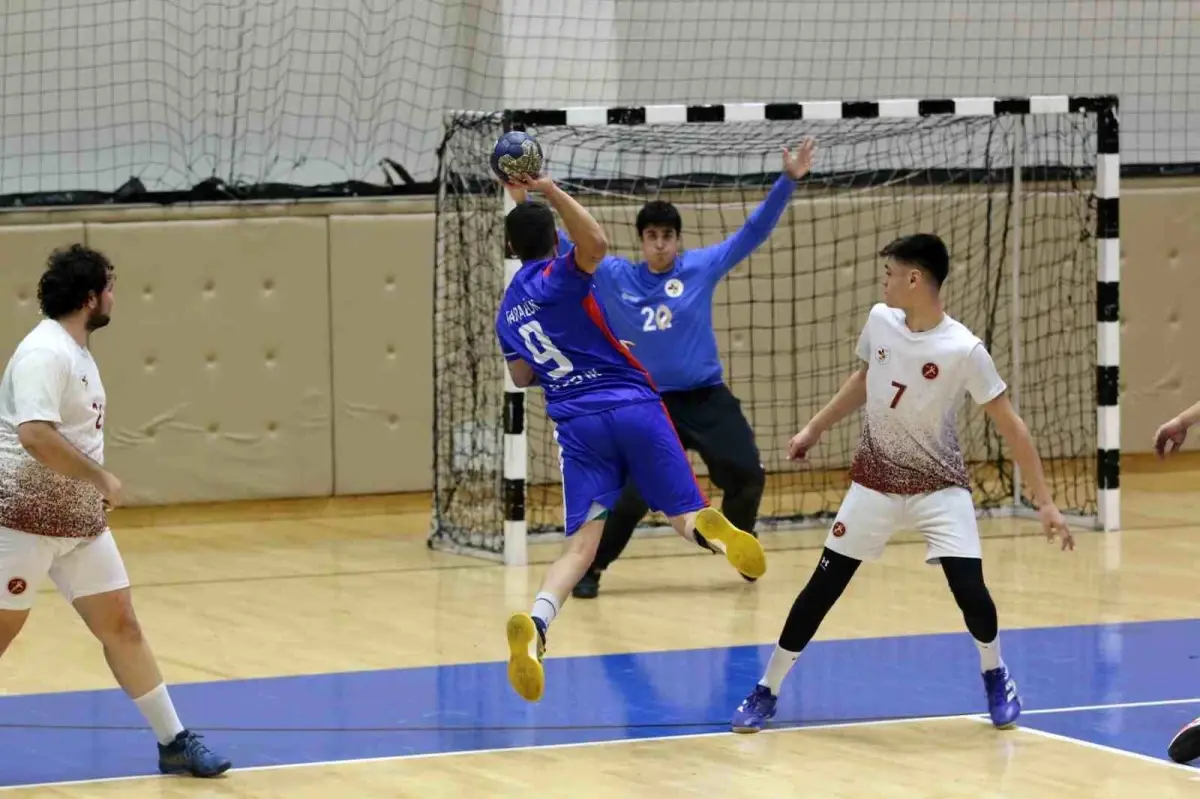 Karabük GSİM Spor Kulübü, İstanbul Teknik Üniversiteliler’i 38-29 Mağlup Ederek Büyük Galibiyet Aldı!