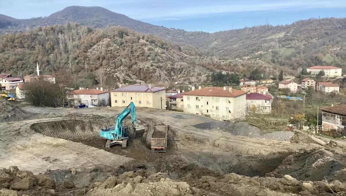 Karabük’te Spor ve Konut Yatırımları Hız Kesmeden Devam Ediyor