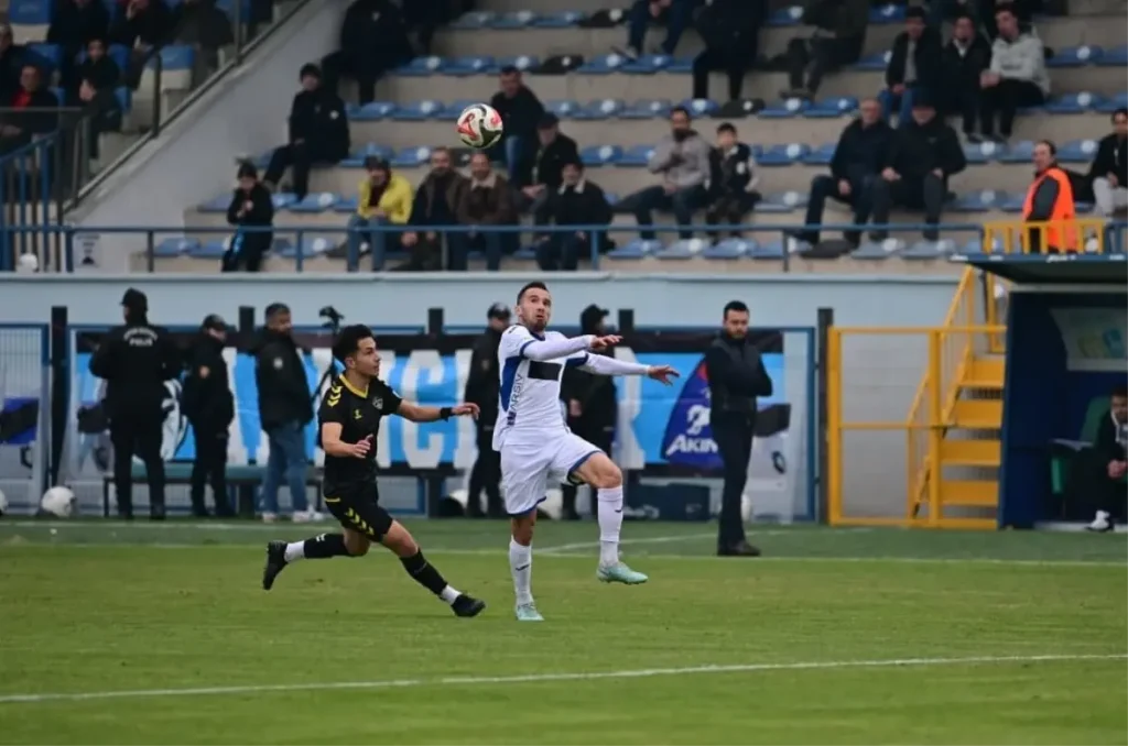 Karacabey Belediyespor 3-1 Beykoz Anadolu Spor’u Yendi