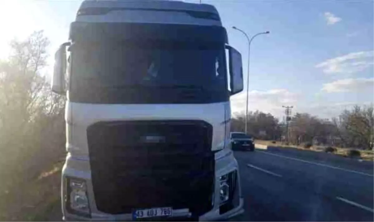 Karapınar’da Şok Eden Trafik Kazası: 2 Yaralı ve Soruşturma Başlatıldı