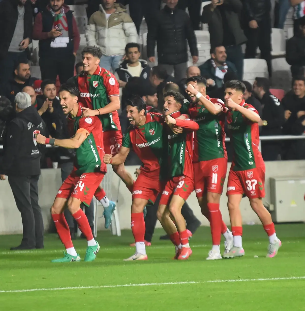 Karşıyaka’da Bahis Ceza Tartışmaları