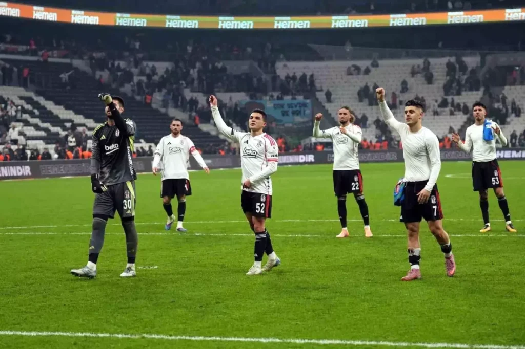Beşiktaş İç Sahada Galip Geldi