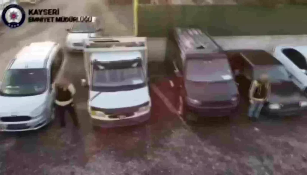 Kayseri’de 21 Milyon TL’lik Araç Operasyonu: 16 Çalıntı Araç ve 30 Motosiklet Ele Geçirildi