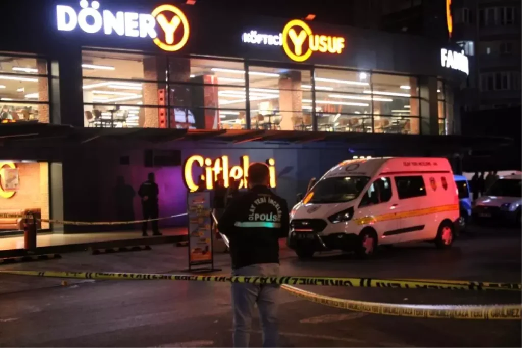 Kayseri’de Bıçaklı Cinayet Davasında Müebbet Hapis ve 12 Yıl 6 Ay Ceza