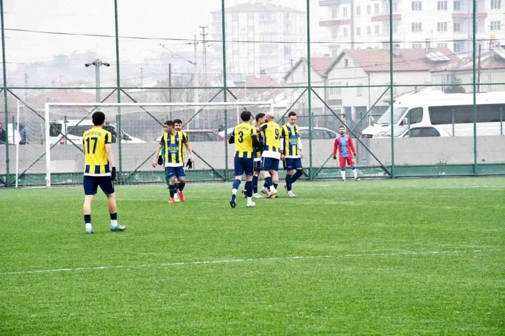 Süper Amatör Küme 15. Hafta Tamamlandı: 35 Gol, Bir Maç Ertelendi
