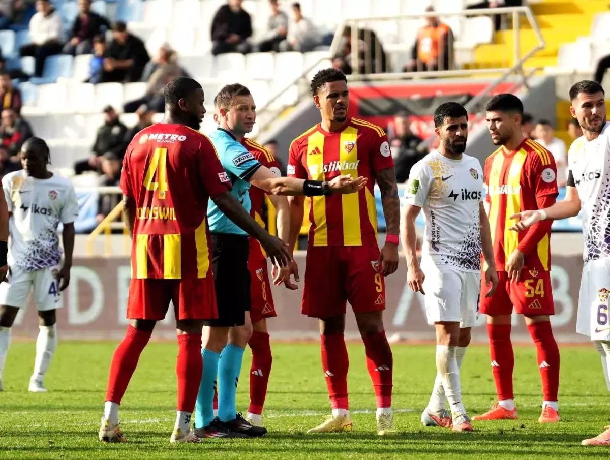Kayserispor 7. Beraberliğini Aldı: 15. Maçta 1 Puan Daha