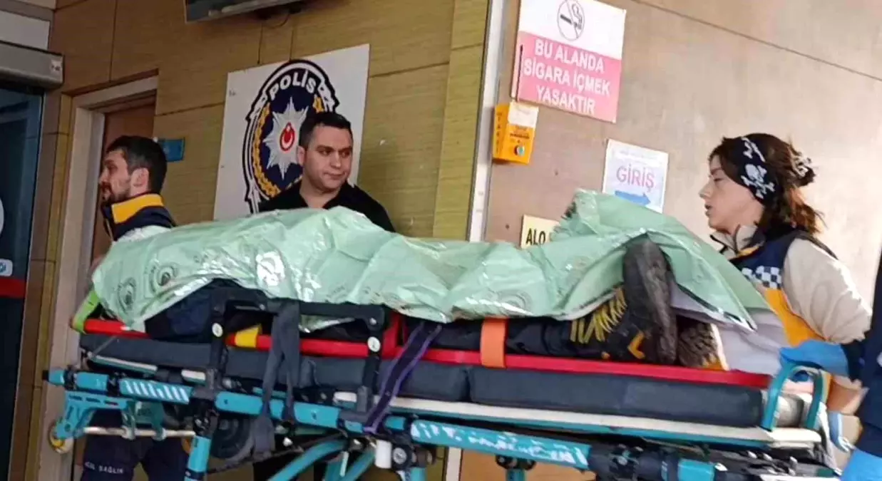 İnegöl’de Şok Kaza: Baygın Sürücü Saatler Sonra Donmak Üzere Bulundu!