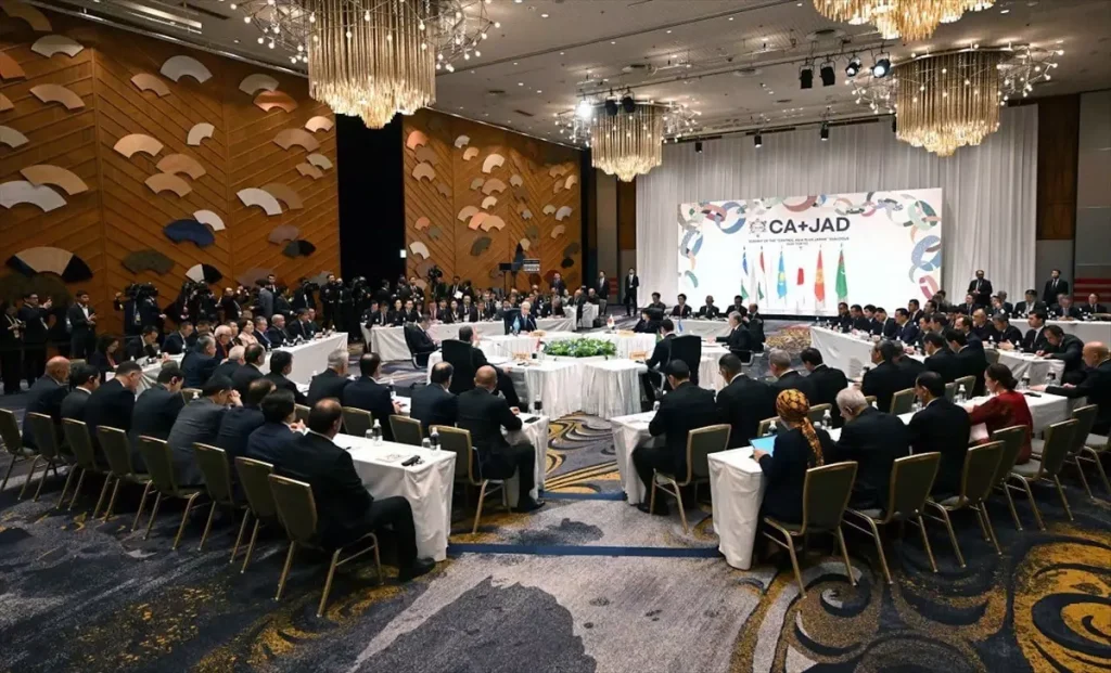 Tokayev, Japonya ile 3.7 Milyar Dolarlık Anlaşma İmzaladı