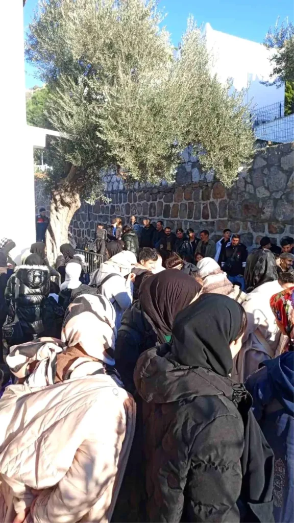 Bodrum’da Şok Operasyon: 82 Düzensiz Göçmen, 30’u Çocuk, Yunanistan Kaçakları Yakalandı