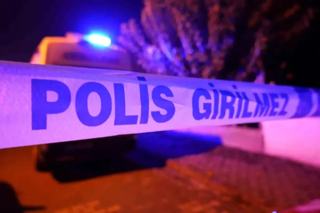 Kırıkkale’de Şok Bıçaklı Saldırı: 19 Yaşındaki Genç Ağır Yaralı Birini Karanlık Bir Tartışmadan Sonra Öldürme Tehlikesiyle Karşı Karşıya