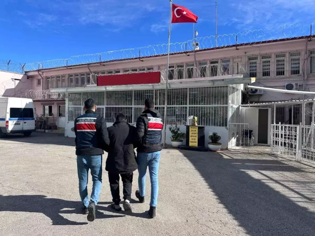 DEAŞ Üyesi Gaziantep’te Şafak Operasyonunda Yakalandı