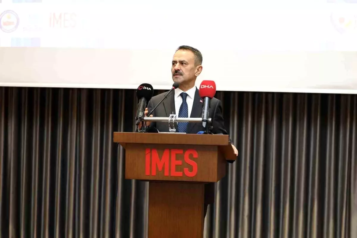 Kocaeli’de 1. Ulusal İşyeri Temelli Mesleki Eğitim Çalıştayı Gerçekleşti