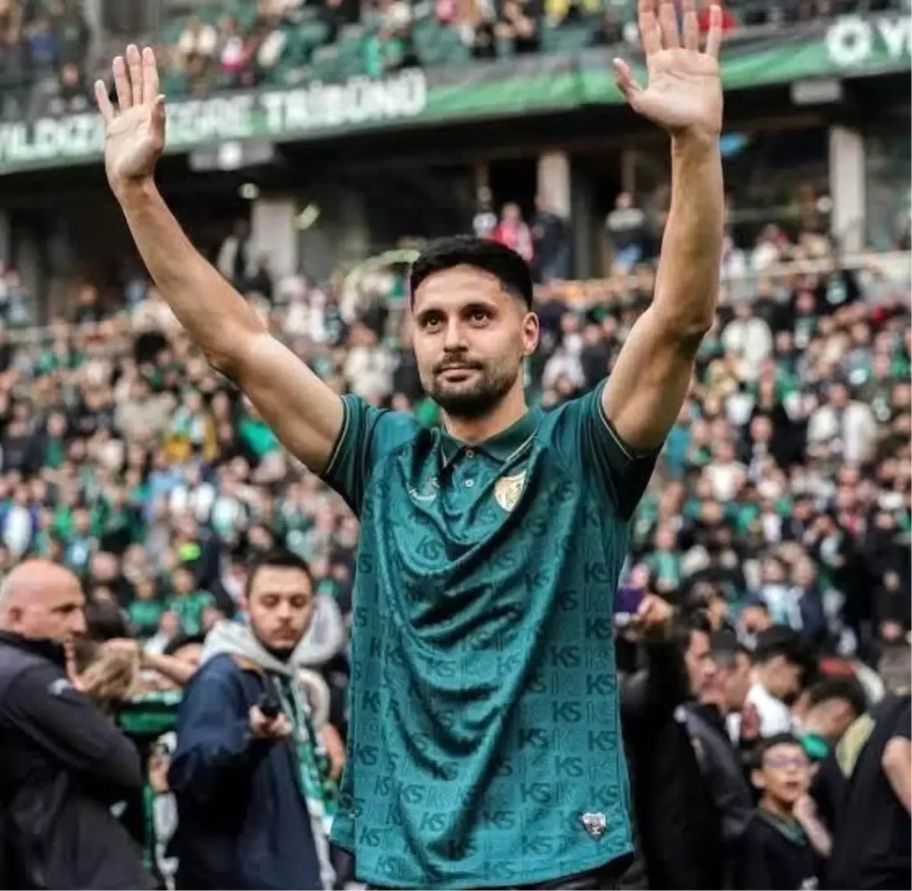 Kocaelispor’da Şok Transfer: Tarkan Serbest Amed Sportif Faaliyetler’e Gidiyor
