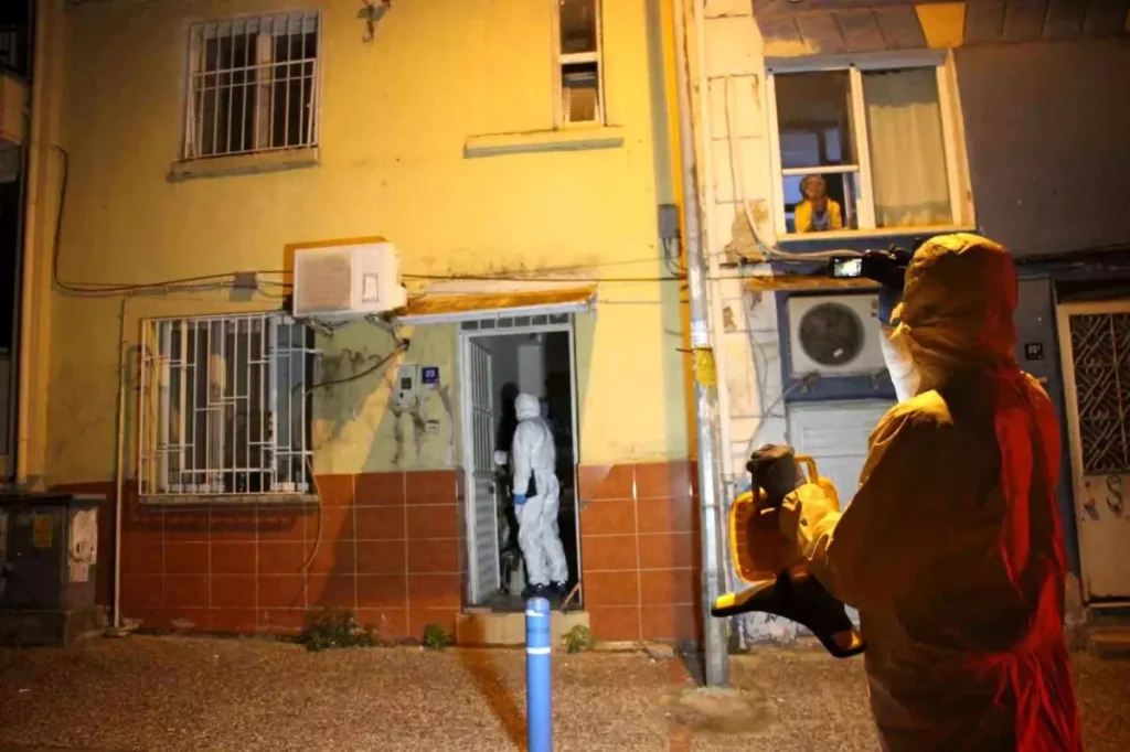 Aydın’da Komşusundan Haber Alamayan Adam Ölü Bulundu