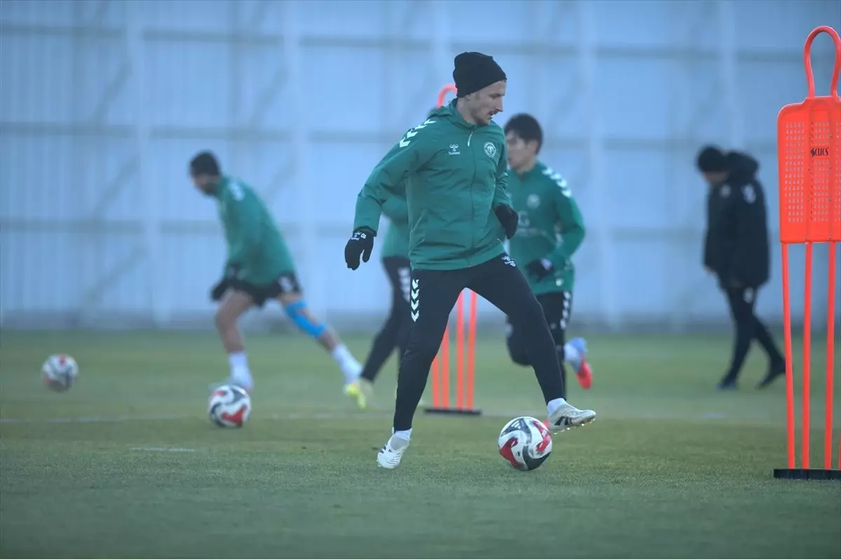 TÜMOSAN Konyaspor, Fenerbahçe Maçına Hazırlanıyor