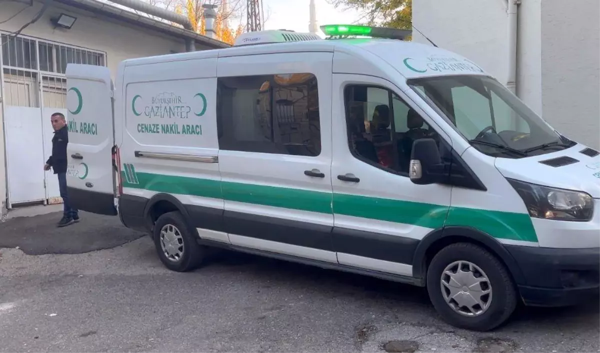 Tragedya: 10 Yaşındaki Bisikletli Muhammed, Kuzeninin Tırının Altında Kalan Kazada Hayatını Kaybetti